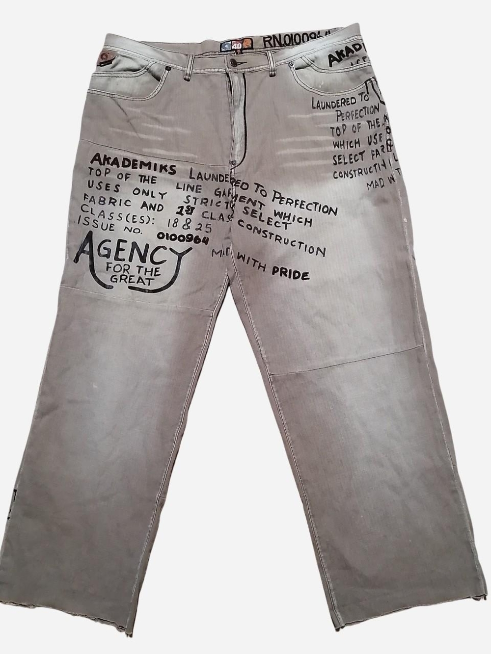 Early 2000s Akademiks Baggy Graphic Utility Jeans